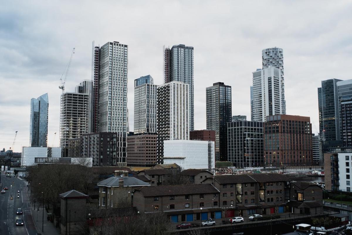 Luxury 2 Bedroom Penthouse With Thrilling Waterfront And Views, Canary Wharf Appartamento Londra